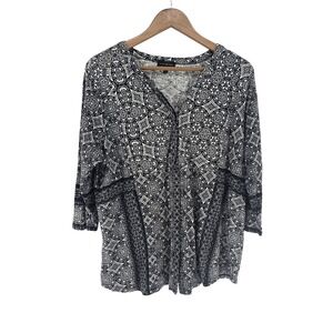 Lucky Brand Women's 1X Plus Black‎ White Medallion Print 3/4 Sleeve Boho Blouse